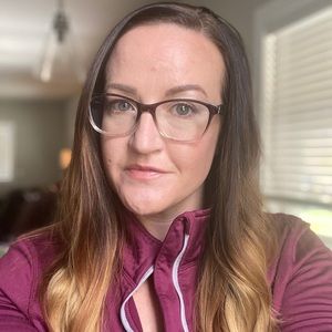 Meet your Posher, Malissa